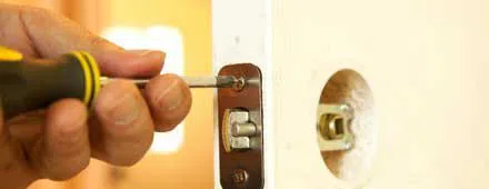 Houston-City-Locksmith Houston, TX 281-670-2374